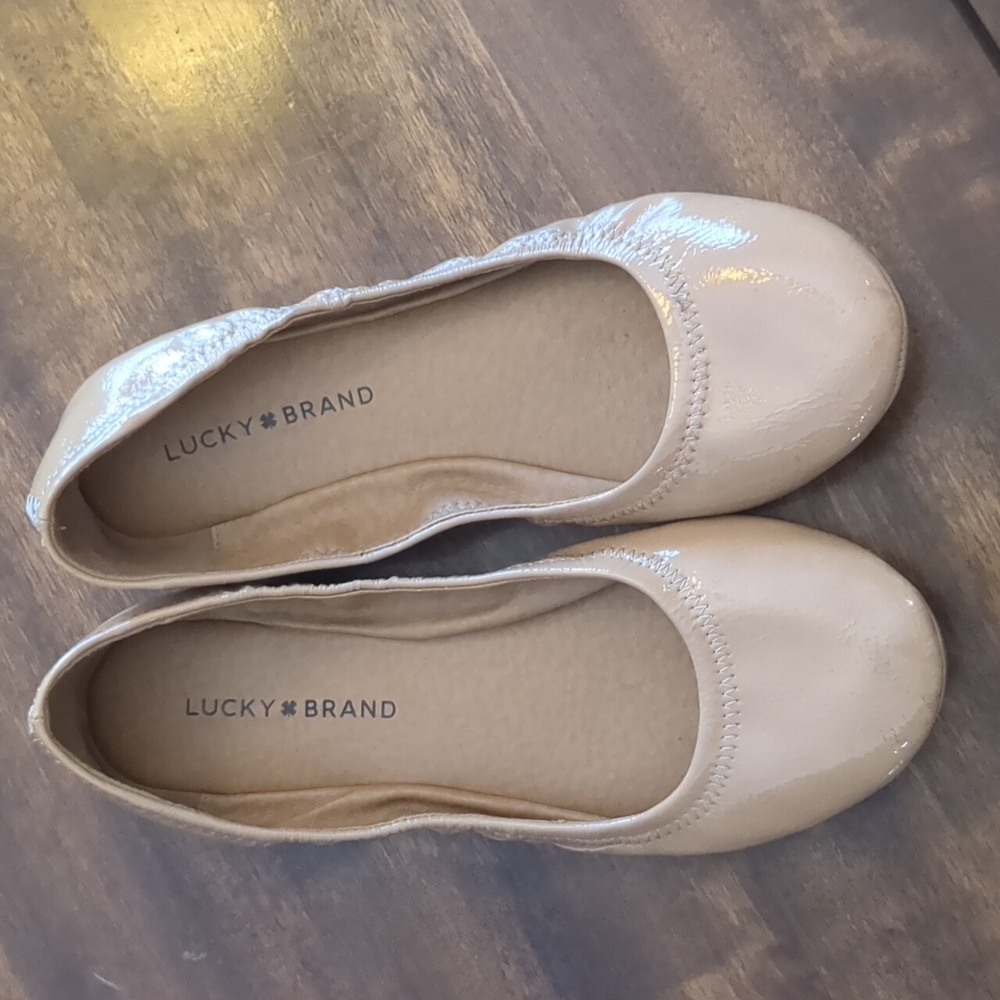Lucky Brand Nude Cream Ballet Flats Sz 8
